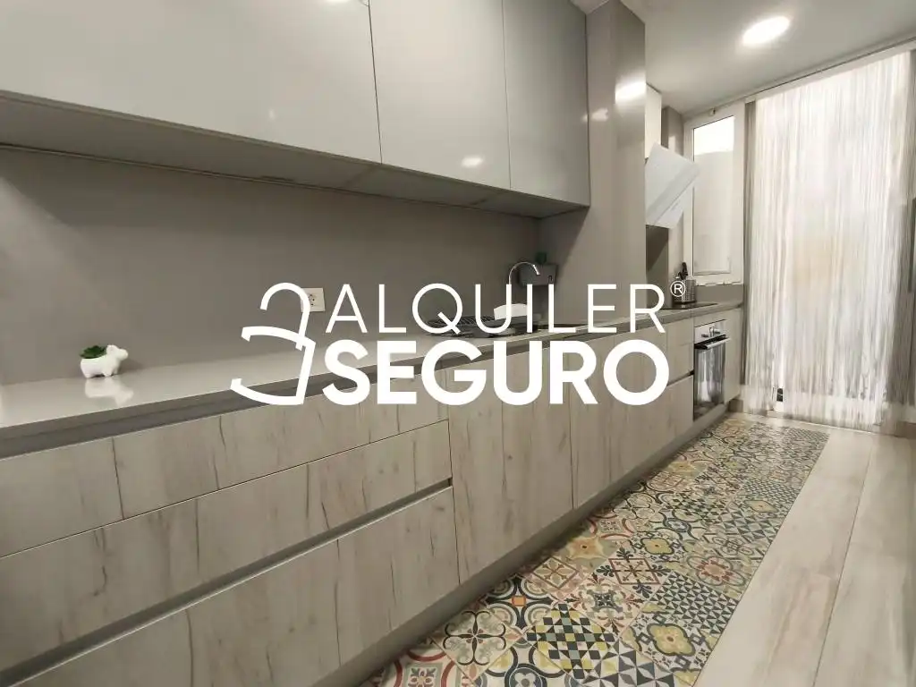Kitchen of Flat for rent in Sant Joan d'Alacant  with Air Conditioner, Swimming Pool and Furnished