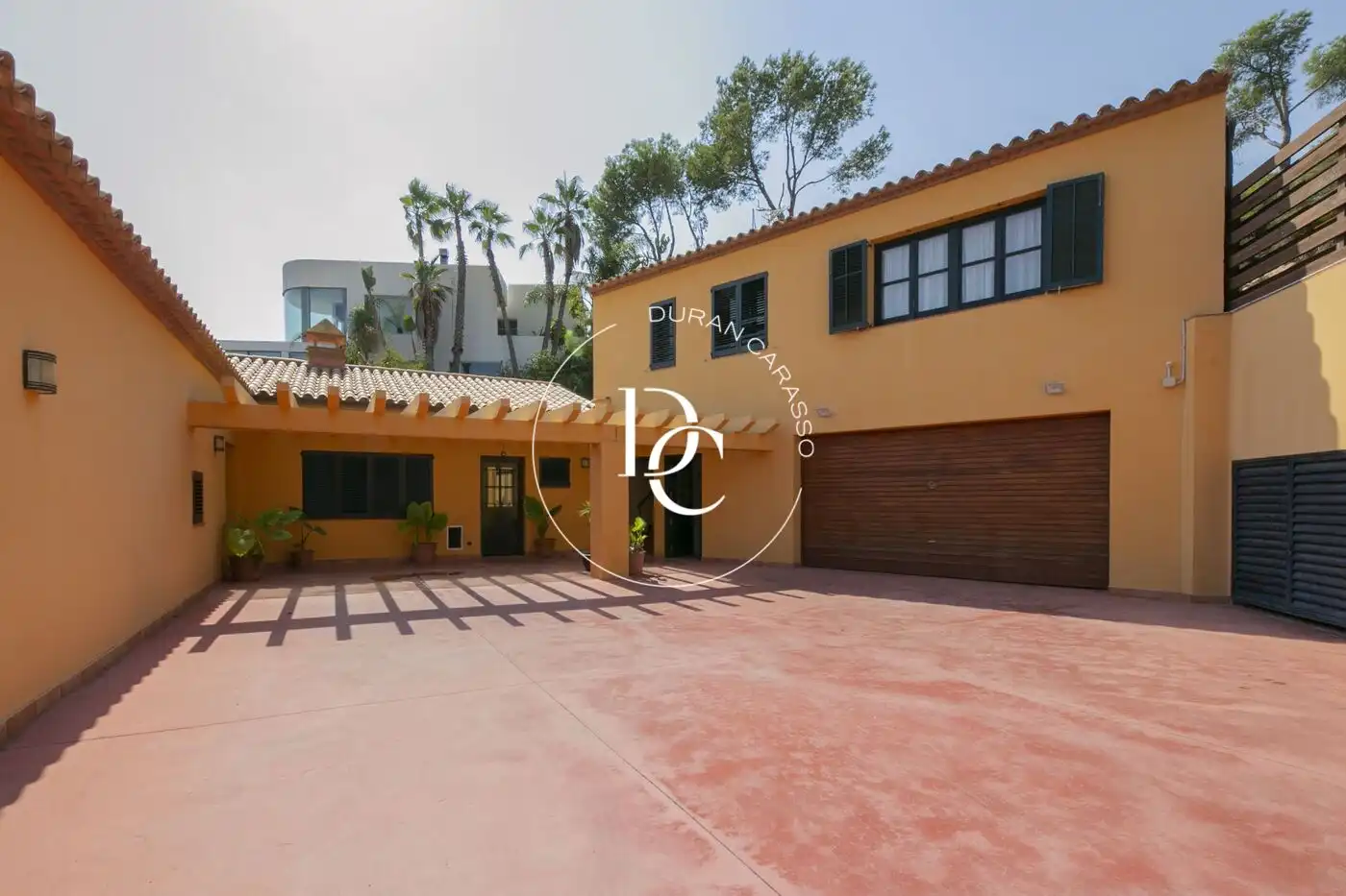 Exterior view of Houses for rent in Sitges  with Heating, Private garden and Terrace