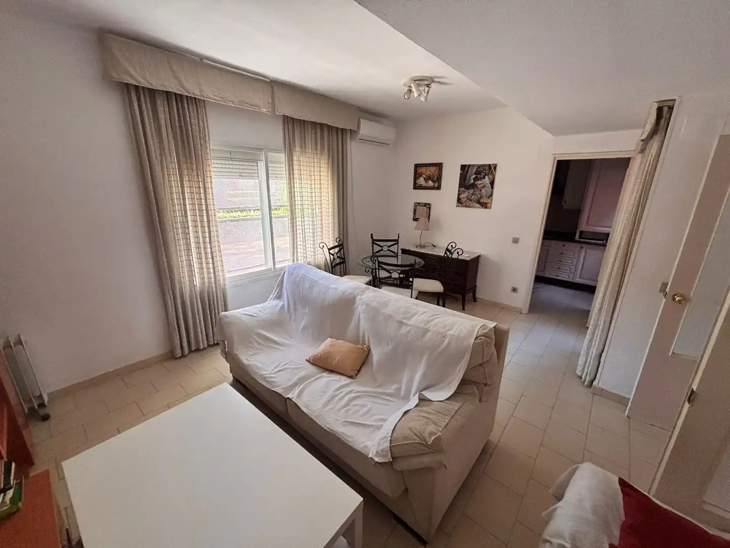 Sala de estar de Dúplex en venta en Sevilla con Aire acondicionado, Calefacción y Terraza
