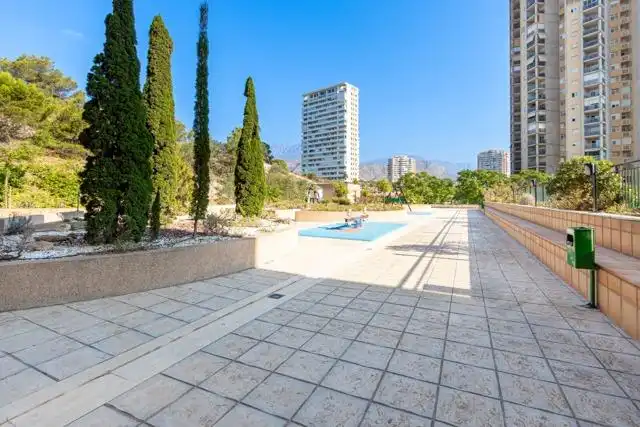 Apartamento en venta en Via Parque