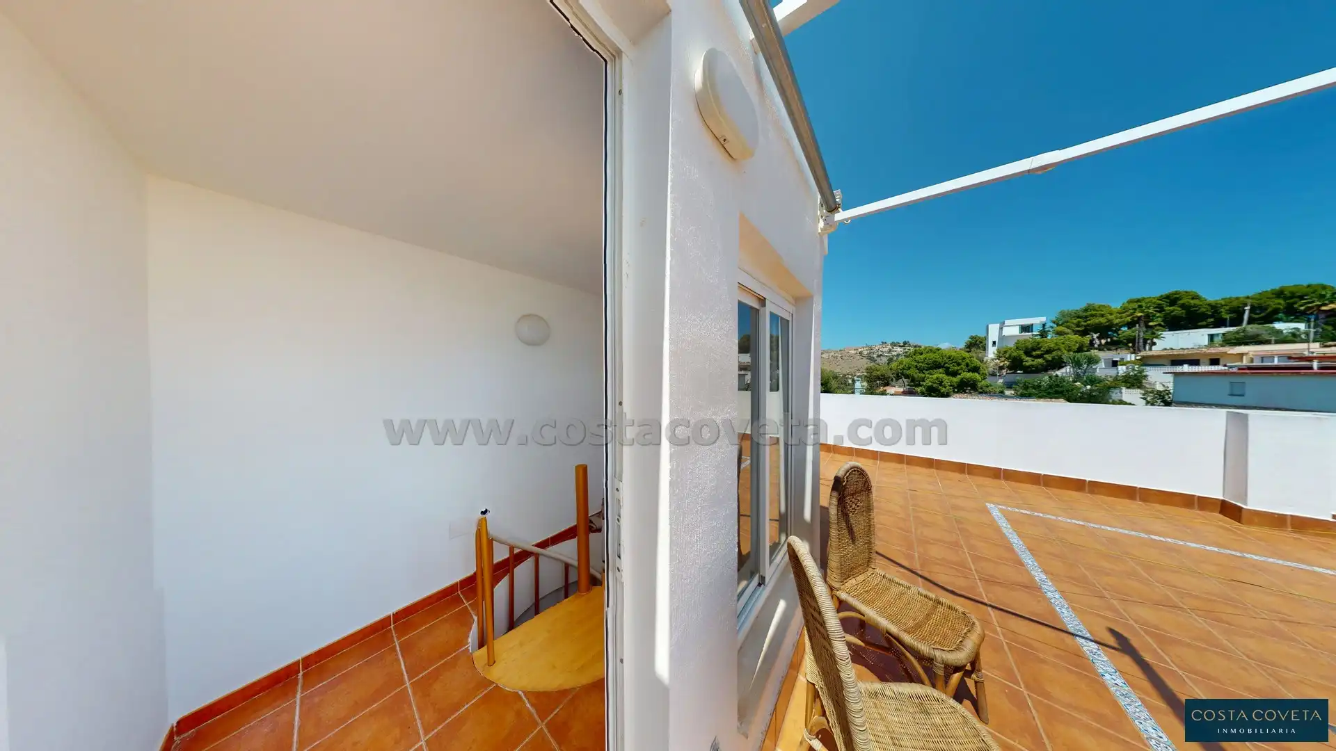 Außenansicht von Wohnungen zum Verkauf in El Campello mit Klimaanlage, Terrasse und Möbliert