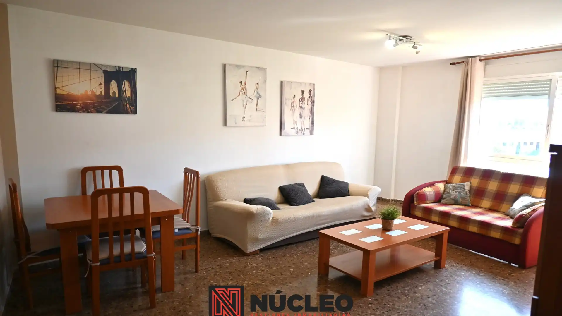 Sala de estar de Piso en venta en Sagunto / Sagunt con Aire acondicionado, Trastero y Amueblado