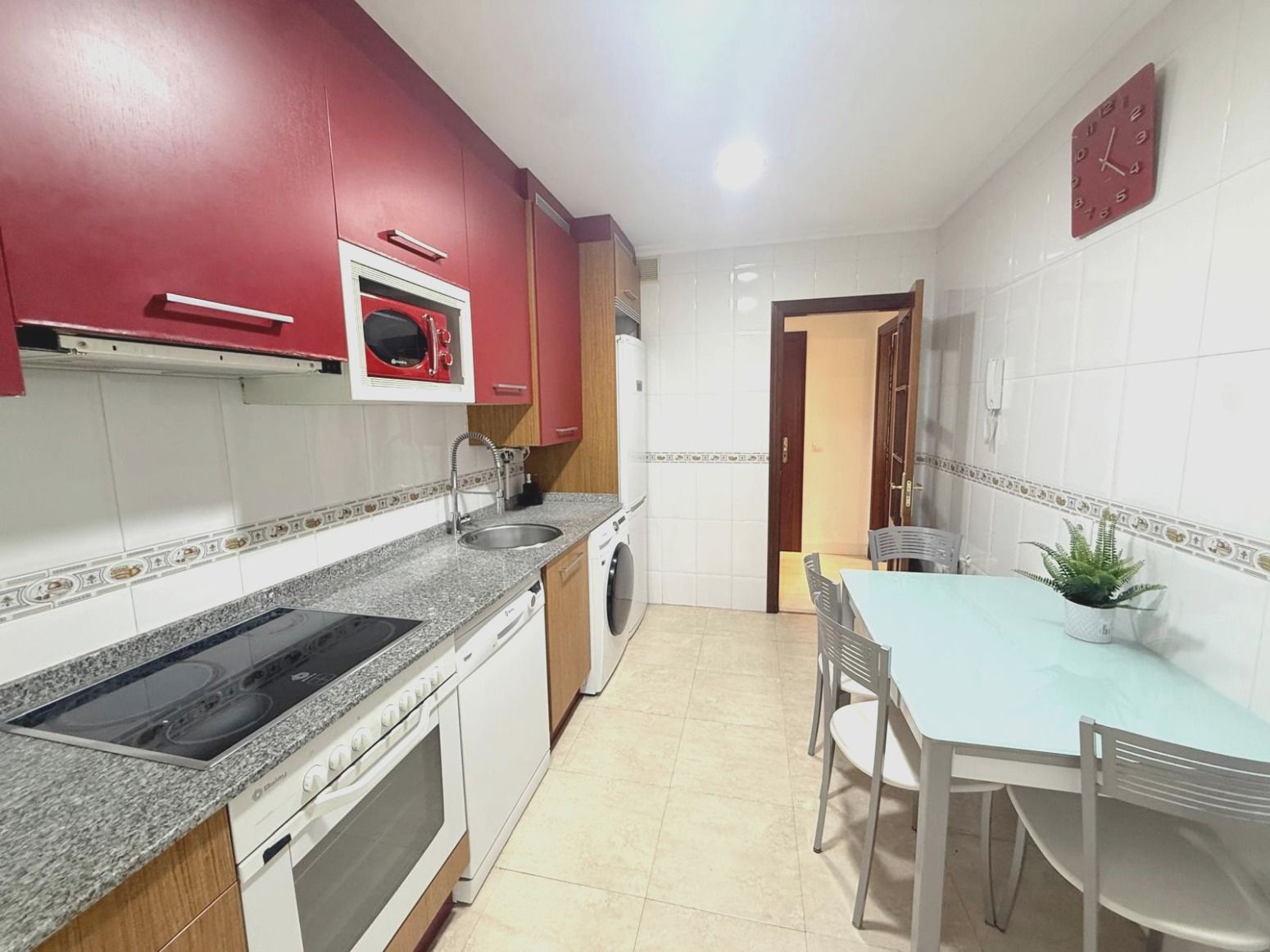 Kitchen of Flat for sale in Avilés  with Storage room