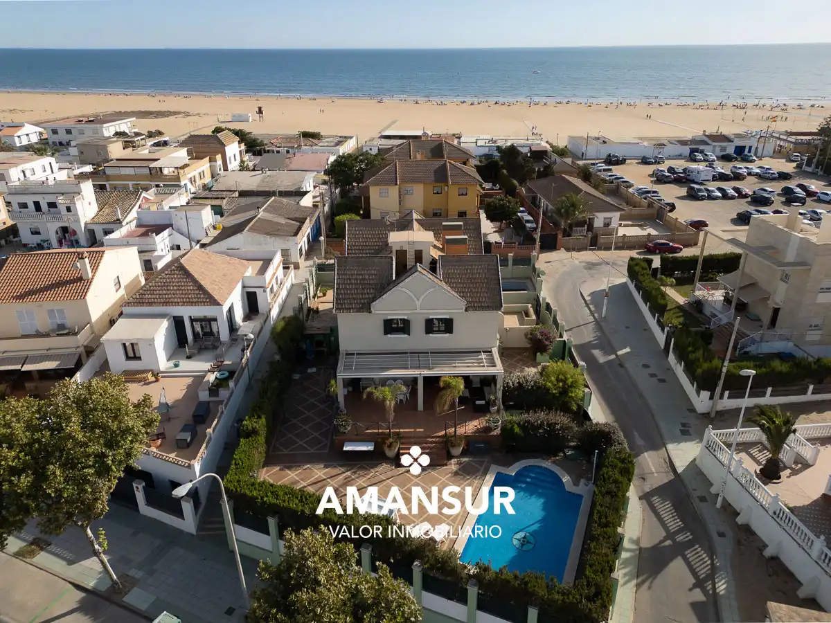 Houses for sale in Punta Umbría  with Heating, Terrace and Swimming Pool