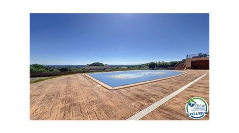 Foto 2 de Casa o chalet en venta en Calle Xaloc, 8, Pau, Girona