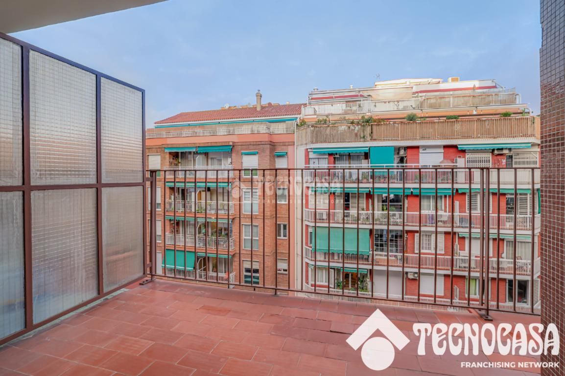 Piso en venta en Carrer de la Marina, Sagrada Família, Eixample