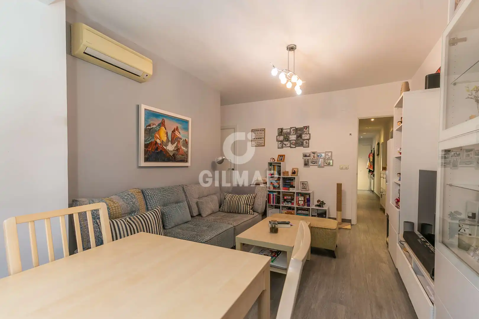 Living room of Flat for sale in Madrid  with Heating and Balcony