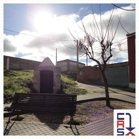 Casa-chalet en Venta en Plaza Ruedo, 2 en Alcazarén