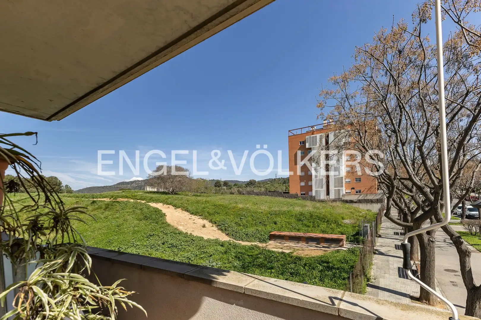 Flat for rent in Sant Feliu de Llobregat  with Heating, Furnished and Balcony