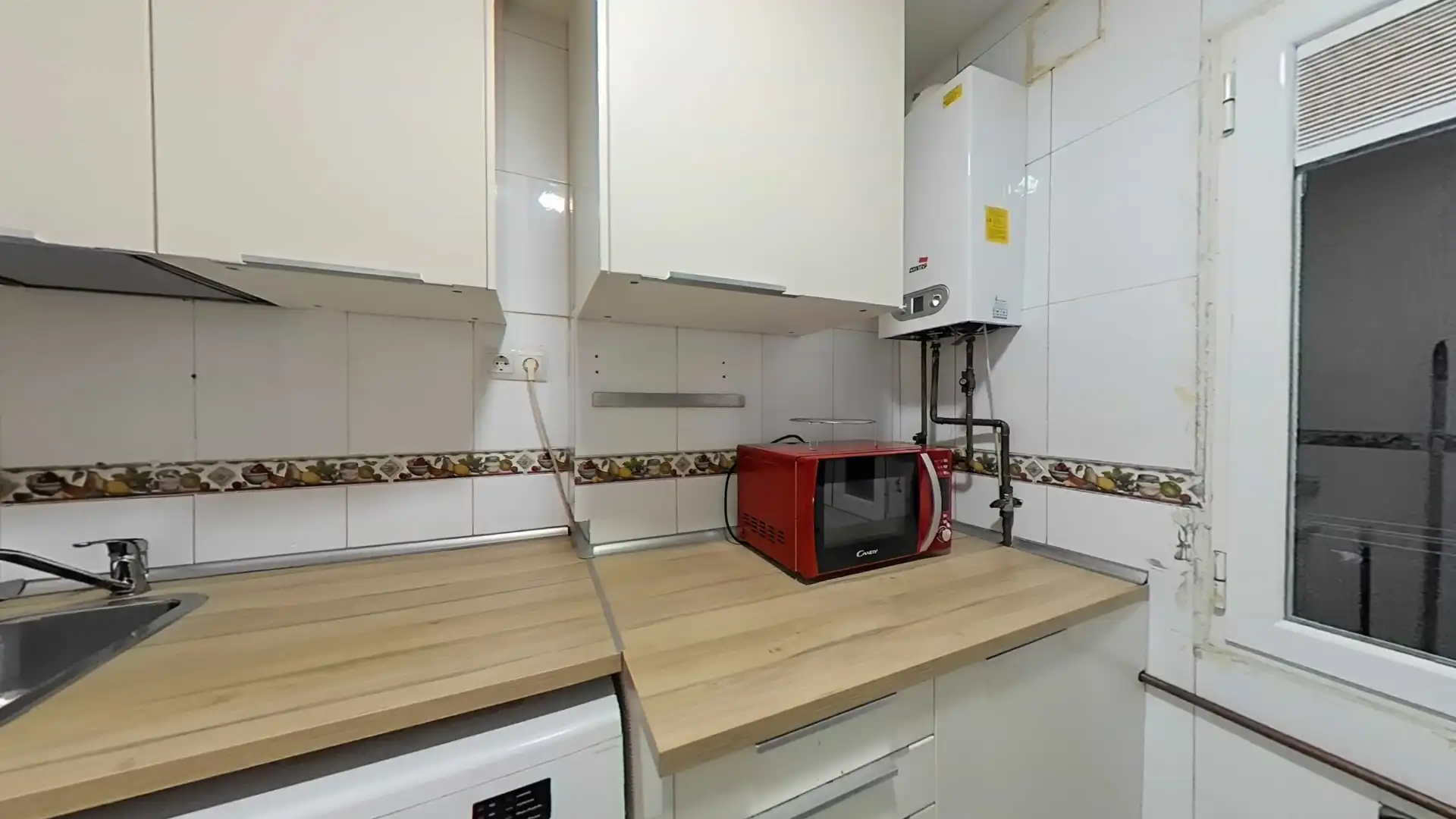 Flat for rent in Calle del Corregidor Señor de la Elipa, Marroquina