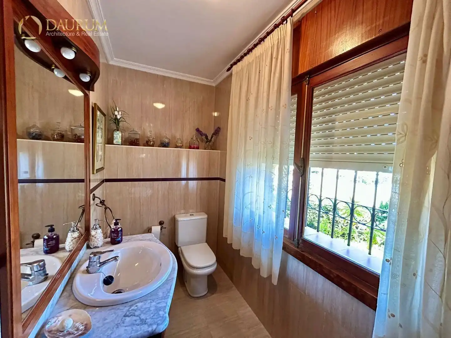 Baño de Casa o chalet en venta en Málaga con Aire acondicionado, Calefacción y Jardín privado