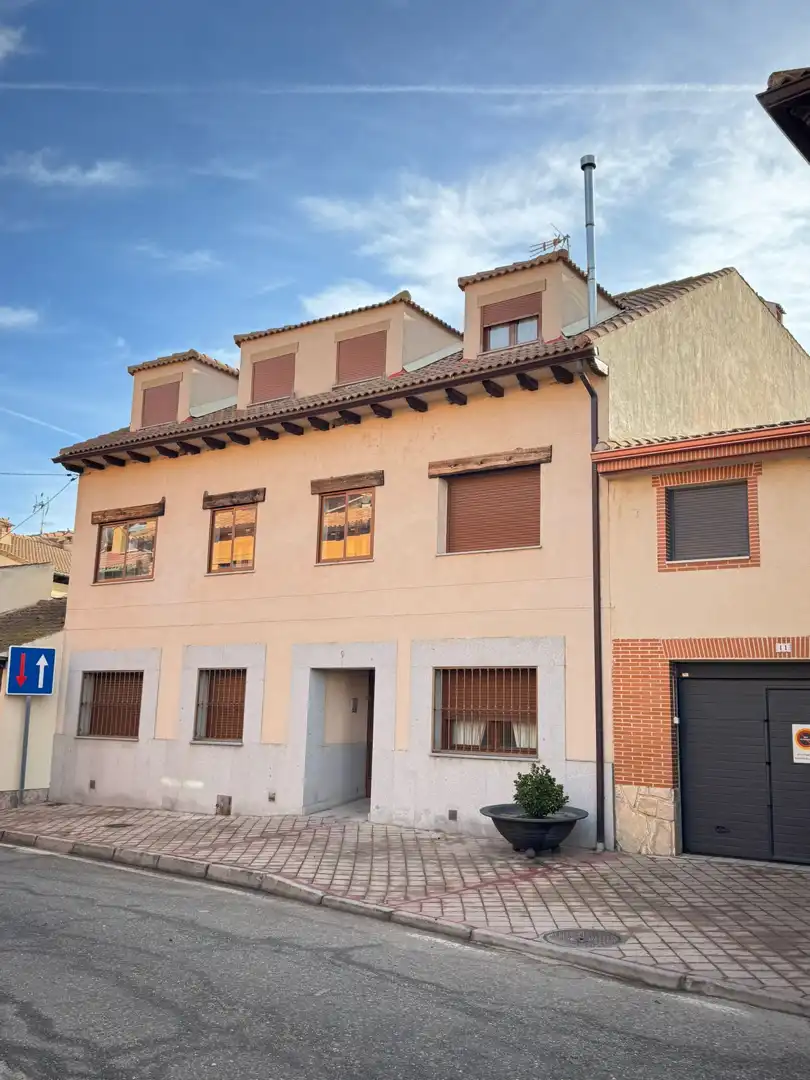 Exterior view of Flat for sale in Valverde del Majano  with Heating and Parquet flooring