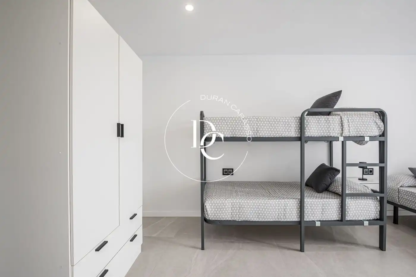 Habitación de Casa o chalet en venta en Canyelles con Aire acondicionado, Calefacción y Jardín privado