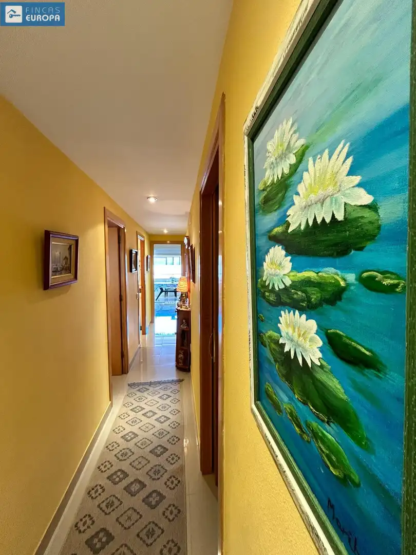 Dachboden zum Verkauf in Salou mit Klimaanlage, Privatgarten und Terrasse