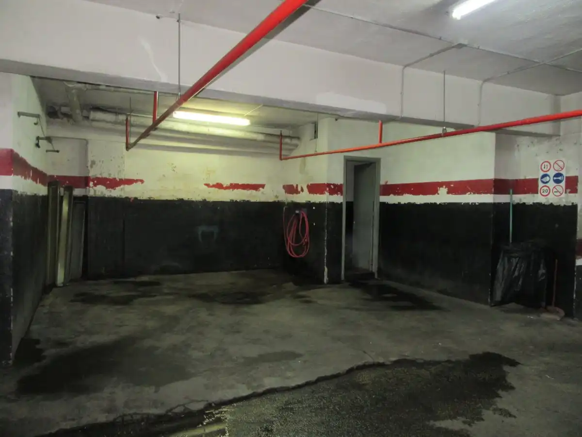 Parcela de Garaje Buena Maniobra en Zona Urbi, imatge 4