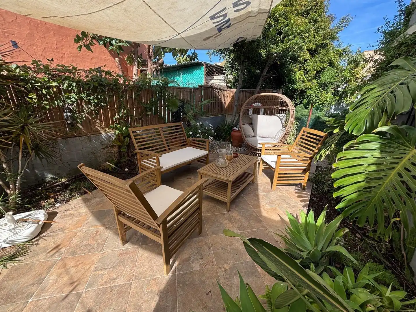 Terrassa de Casa o xalet en venda en Los Barrios amb Calefacció, Jardí privat i Jacuzzi