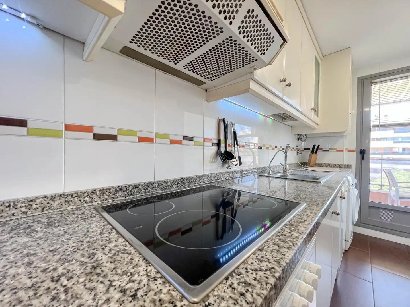 Apartamento con terraza en alquiler en Calle GRAN VIA 17, imagen 17