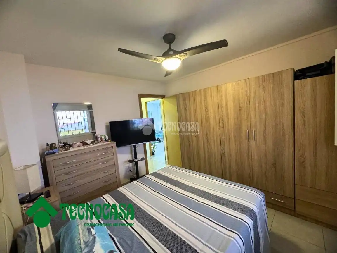 Habitación de Piso en venta en Coín, Málaga