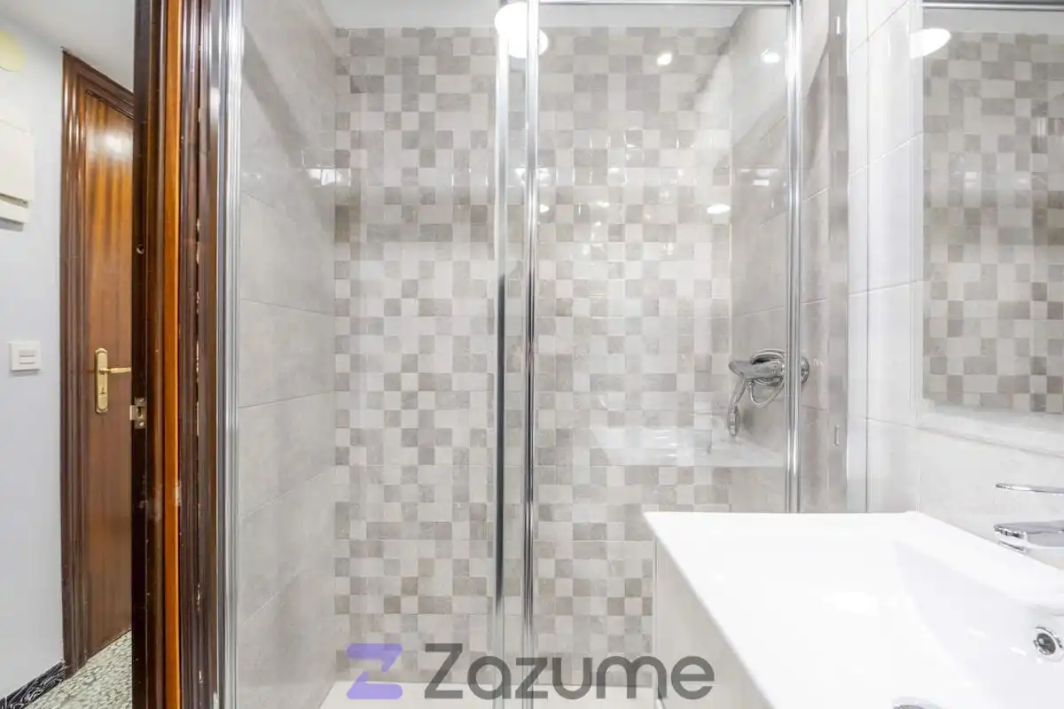 Flat with lift to rent in C. del Dr. Julián Sanz Ibáñez, imagen 17