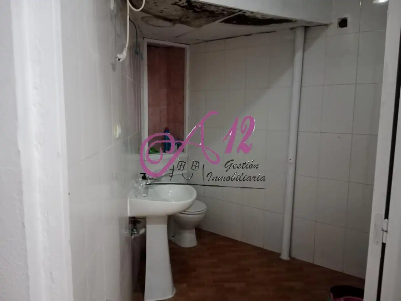 Local comercial en alquiler en calle de Jacint Labaila 14, imagen 4