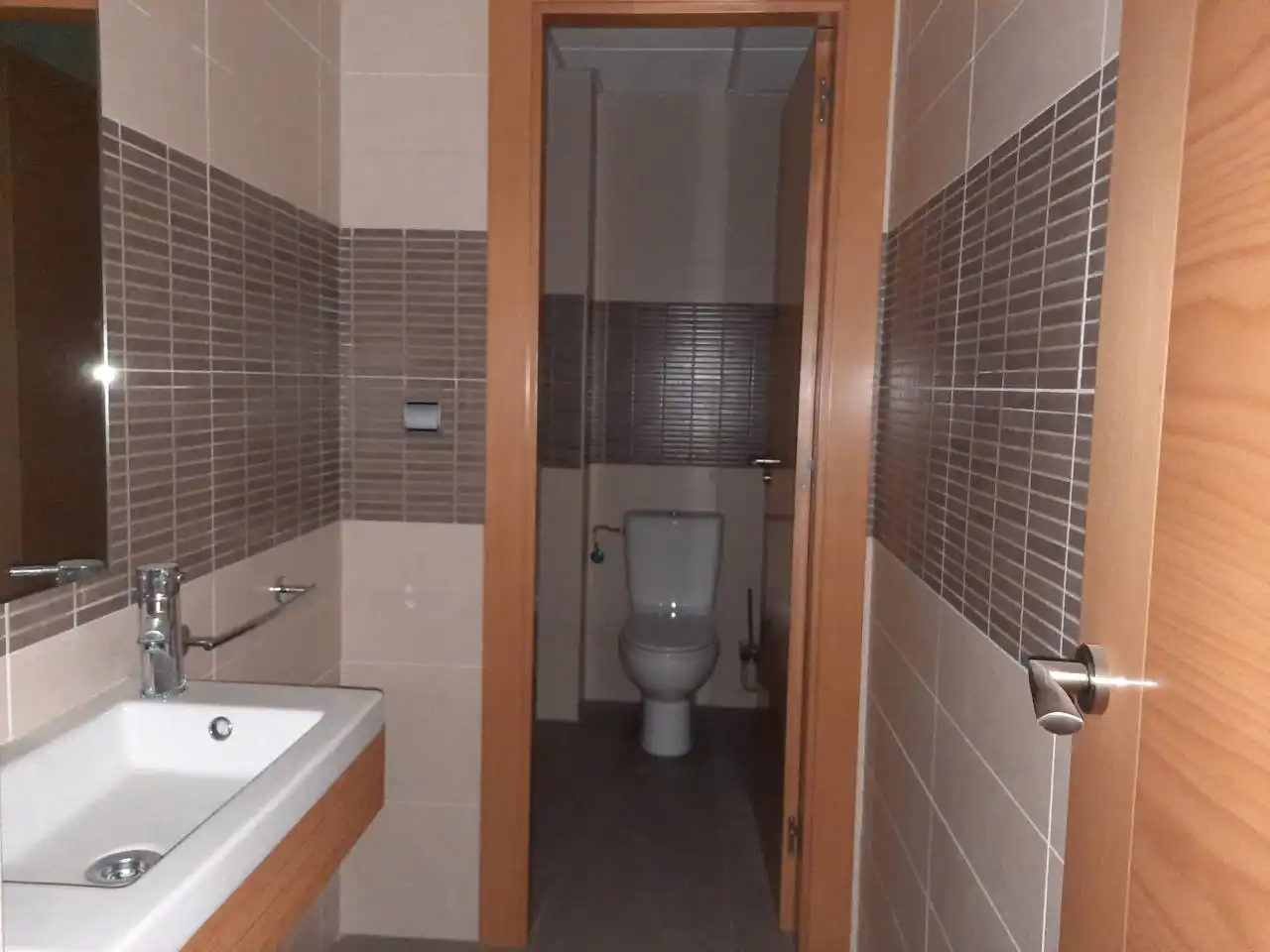 Business premises for sale in Plaza Jurista Cirilo Álvarez, imagen 6