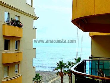 Apartamento con ascensor en venta en Espana 200