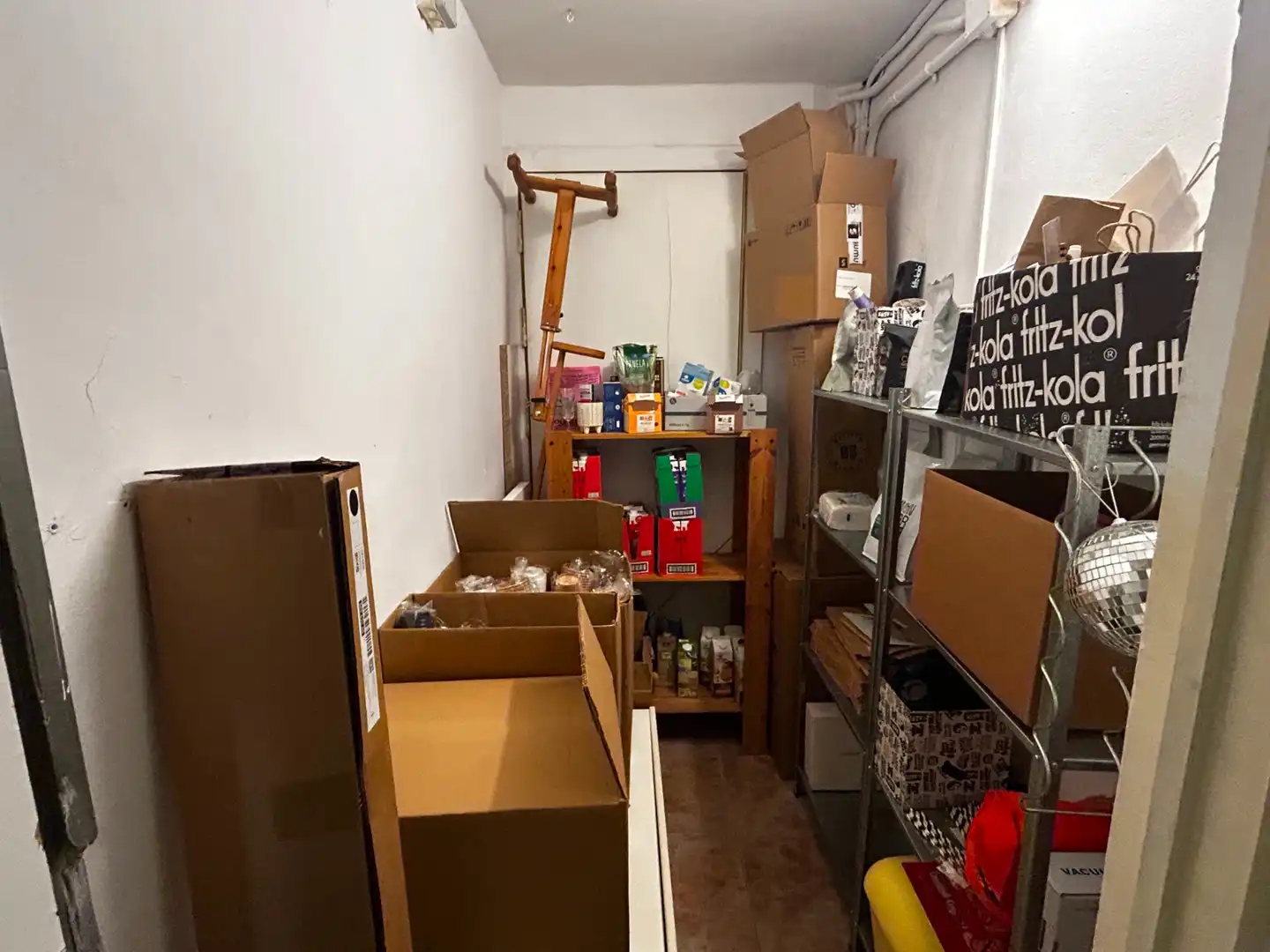 Business premises for transfer in Eixample, imagen 11