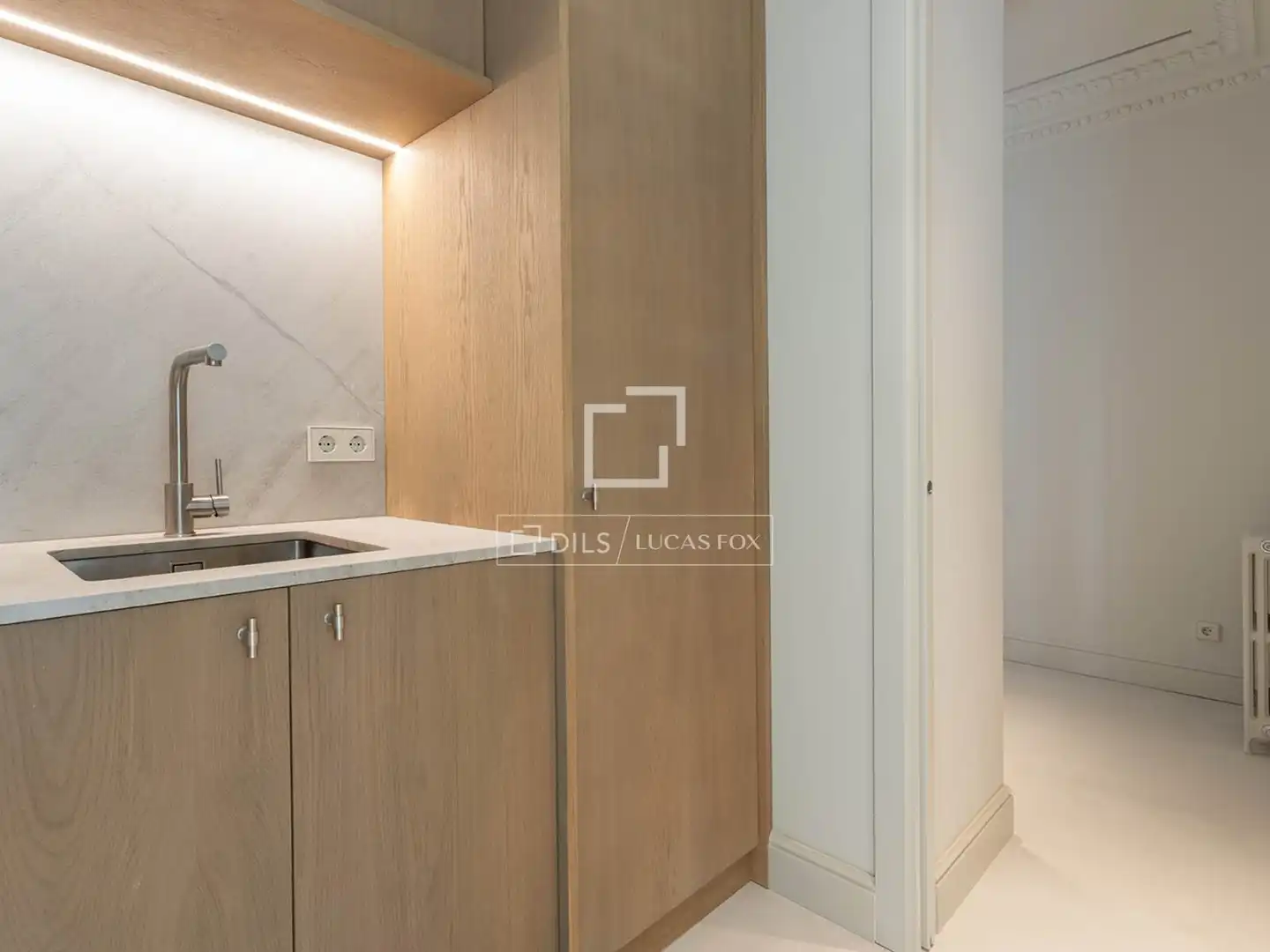 Kitchen of Attic for sale in Barcelona  with Air Conditioner, Heating and Parquet flooring
