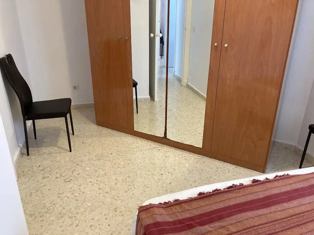 Schlafzimmer von Wohnung zur Miete in Los Barrios mit Möbliert