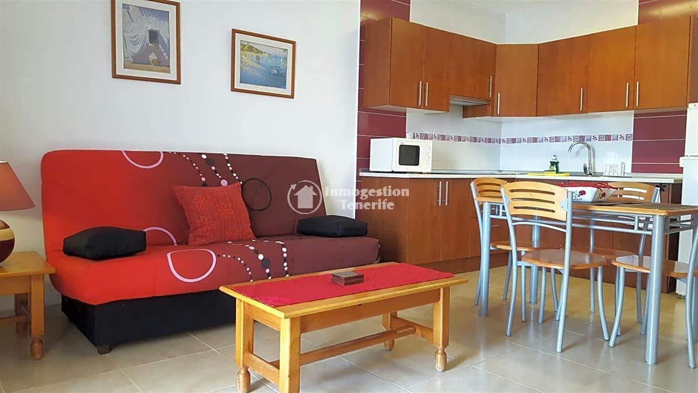 Sala de estar de Apartamento de alquiler en Arona con Terraza, Amueblado y Balcón