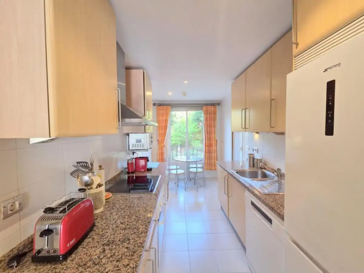 Appartement compact avec piscine à vendre à La Duquesa, imagen 9
