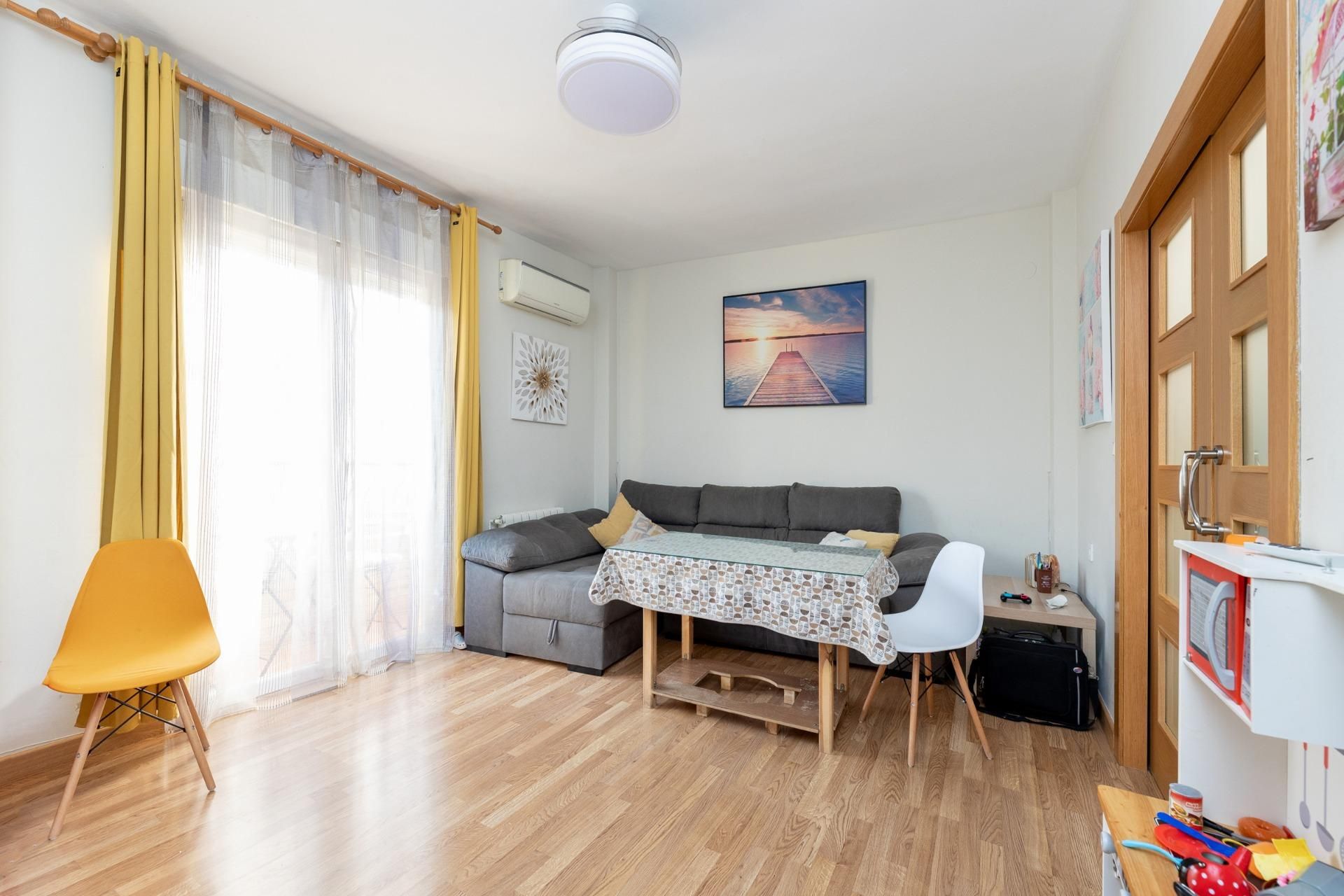 Dormitori de Casa o xalet en venda en Armilla