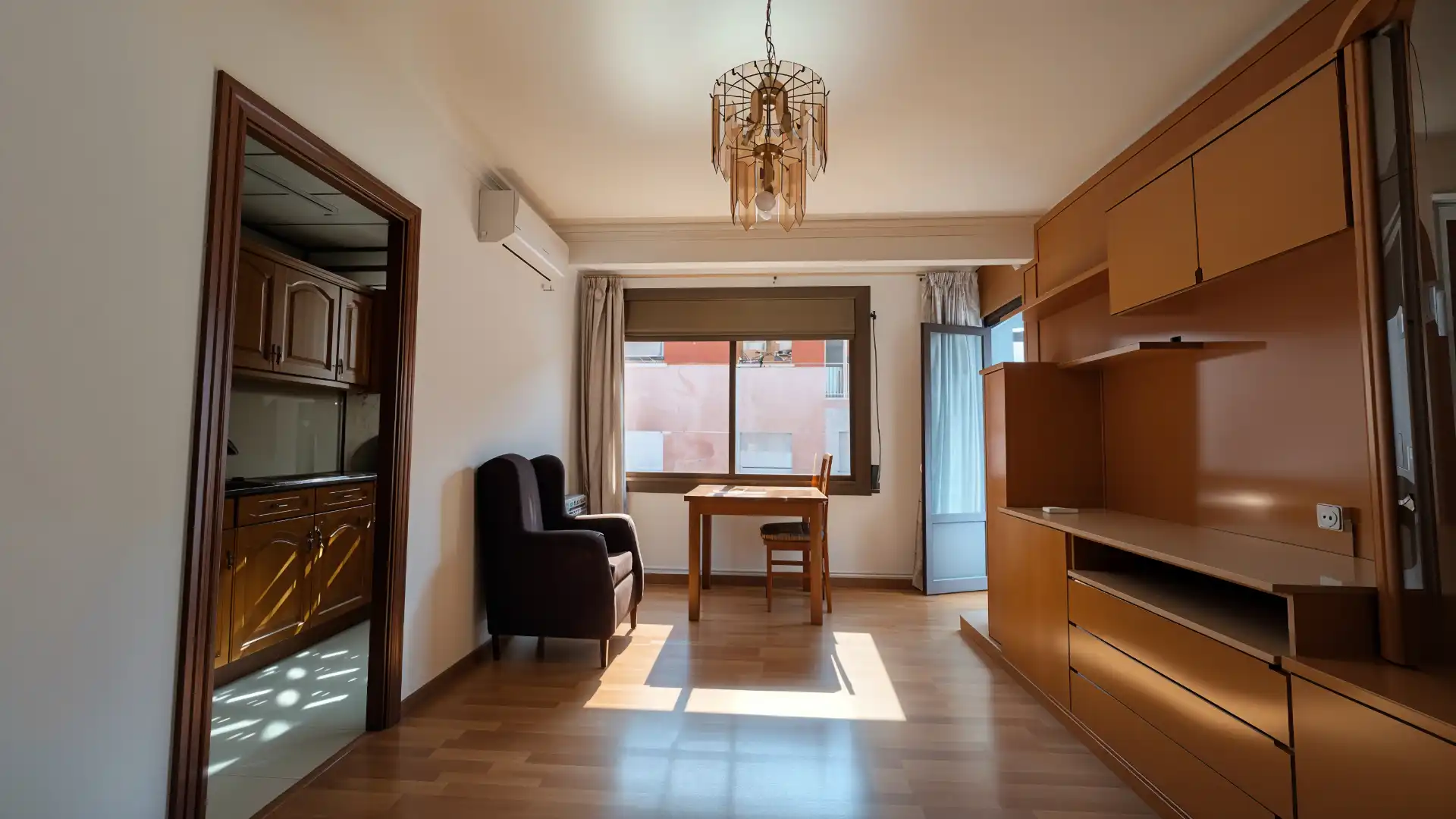 Piso con terraza en venta en Carrer de Flix