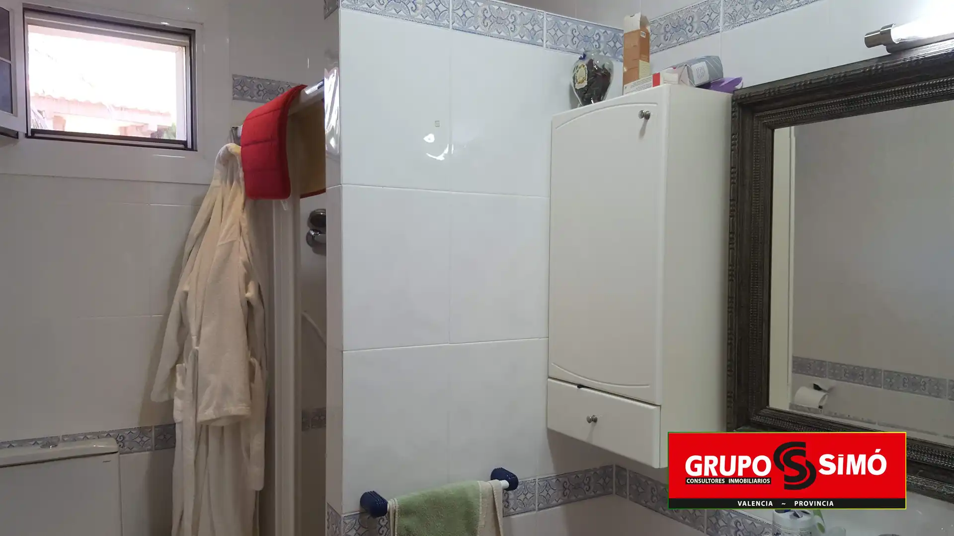 Bany de Casa o xalet de lloguer en Picassent amb Aire condicionat, Calefacció i Jardí privat