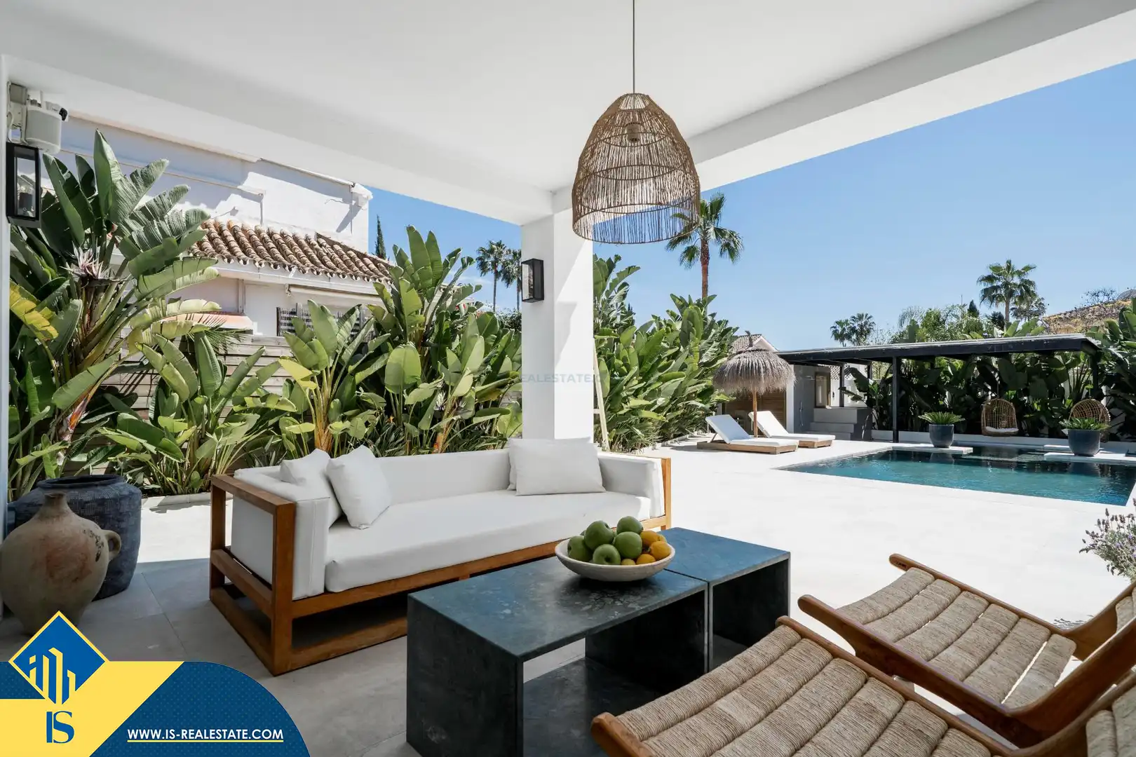 Villa mit Pool zum Verkauf in Nueva Andalucía, imagen 4