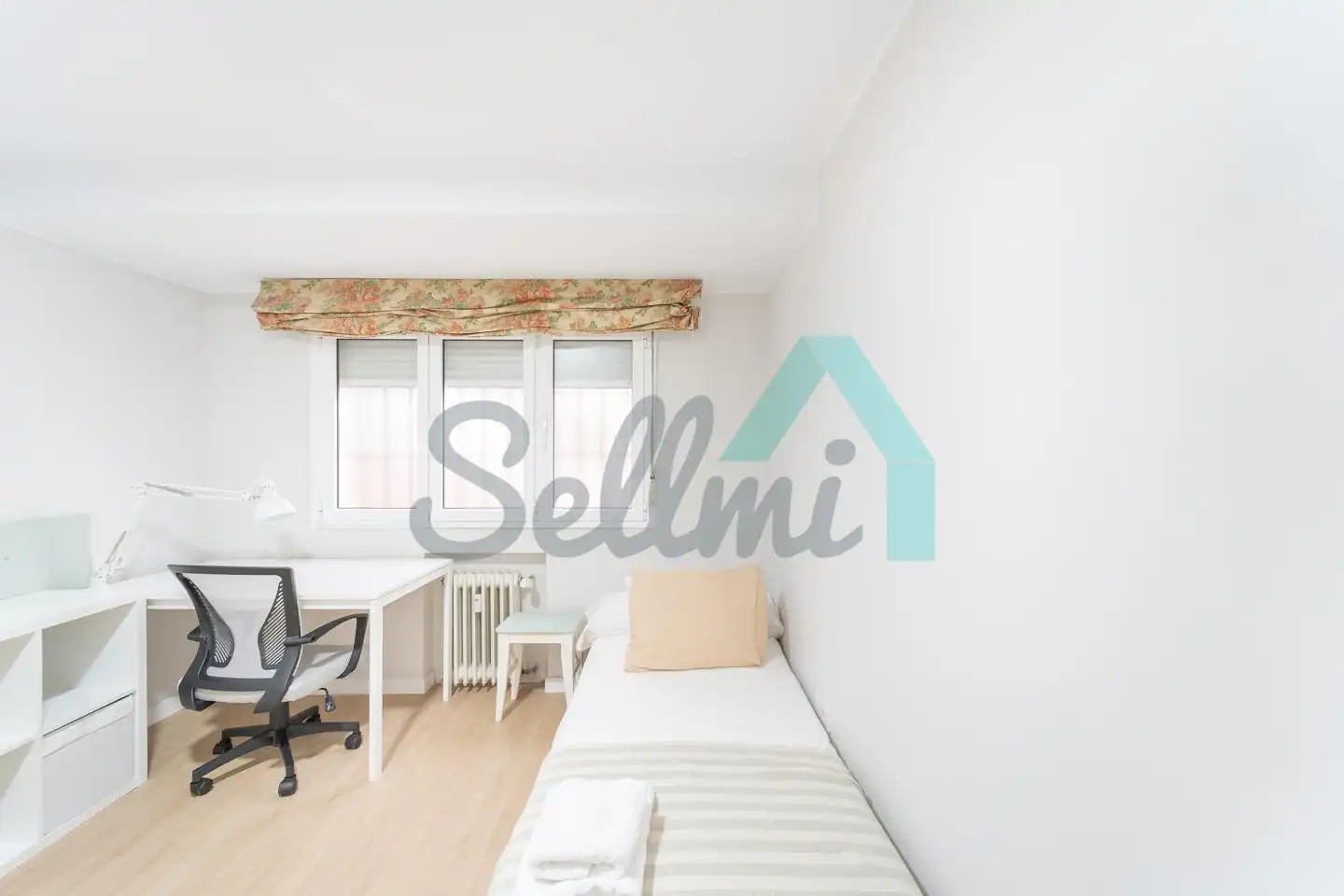 Flat for rent in Jerónimo Ibrán, Milán - Pumarín