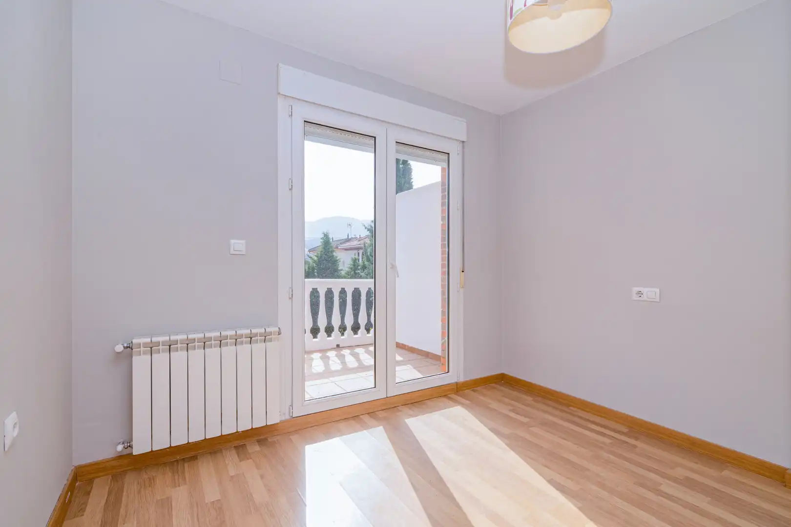 Casa bifamiliare con terrazza in vendita a Calle Río Monachil 7, imagen 13