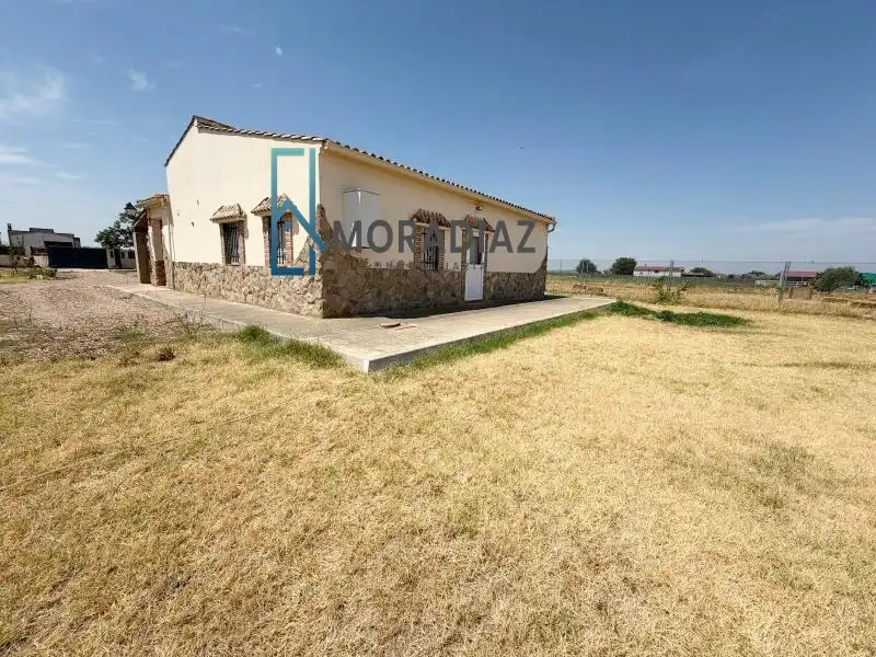 Houses for sale in Don Benito  with Heating, Private garden and Storage room