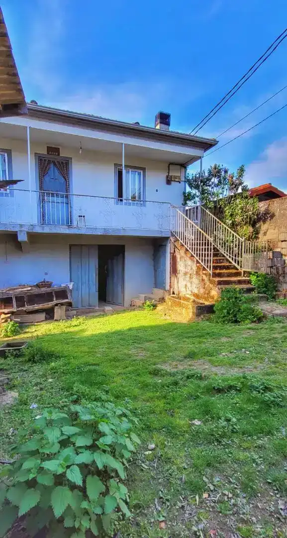 Vista exterior de Casa o chalet en venta en A Bola  con Balcón