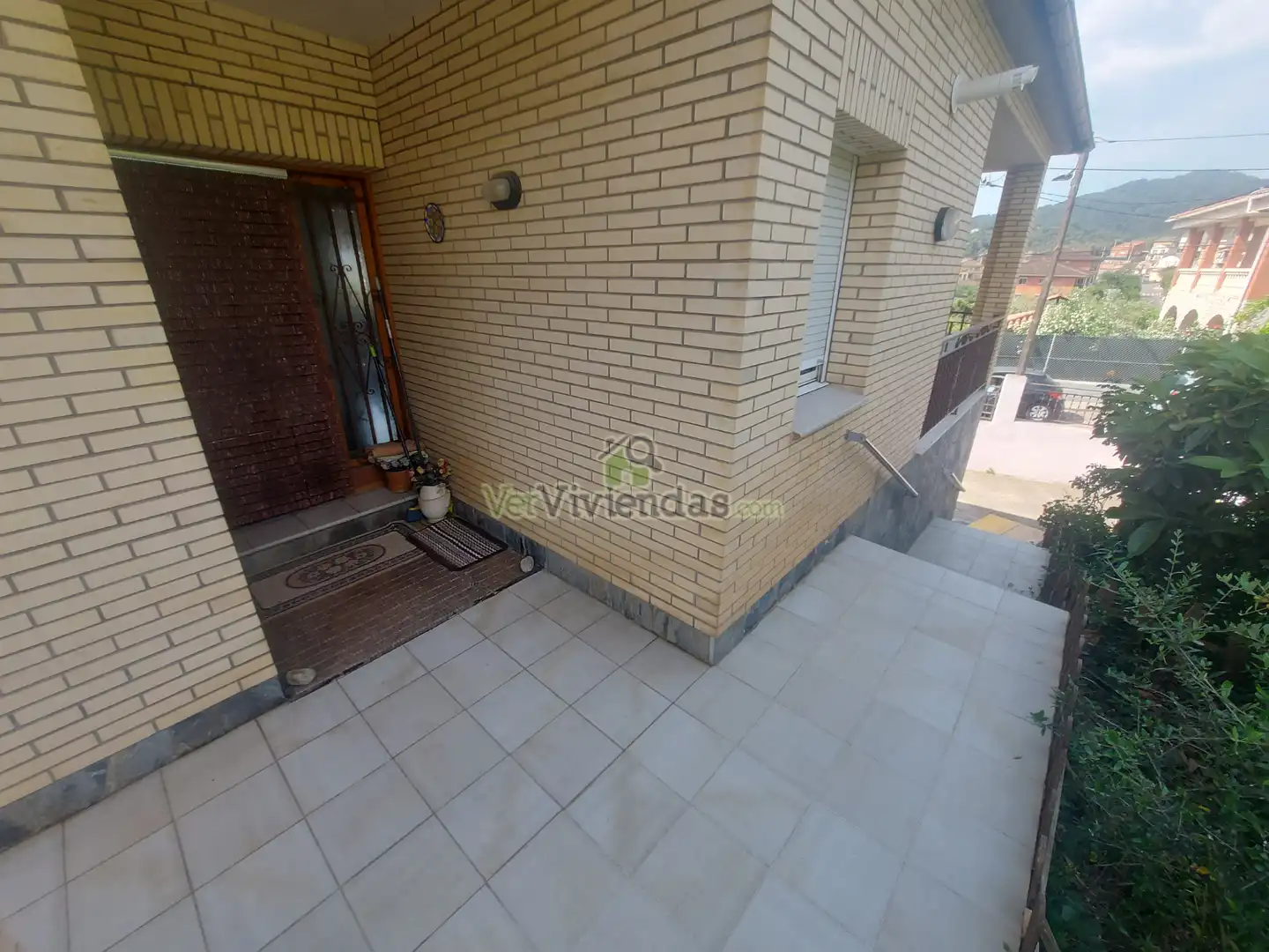 Balcony of Houses for sale in Sant Vicenç Dels Horts  with Air Conditioner, Heating and Private garden