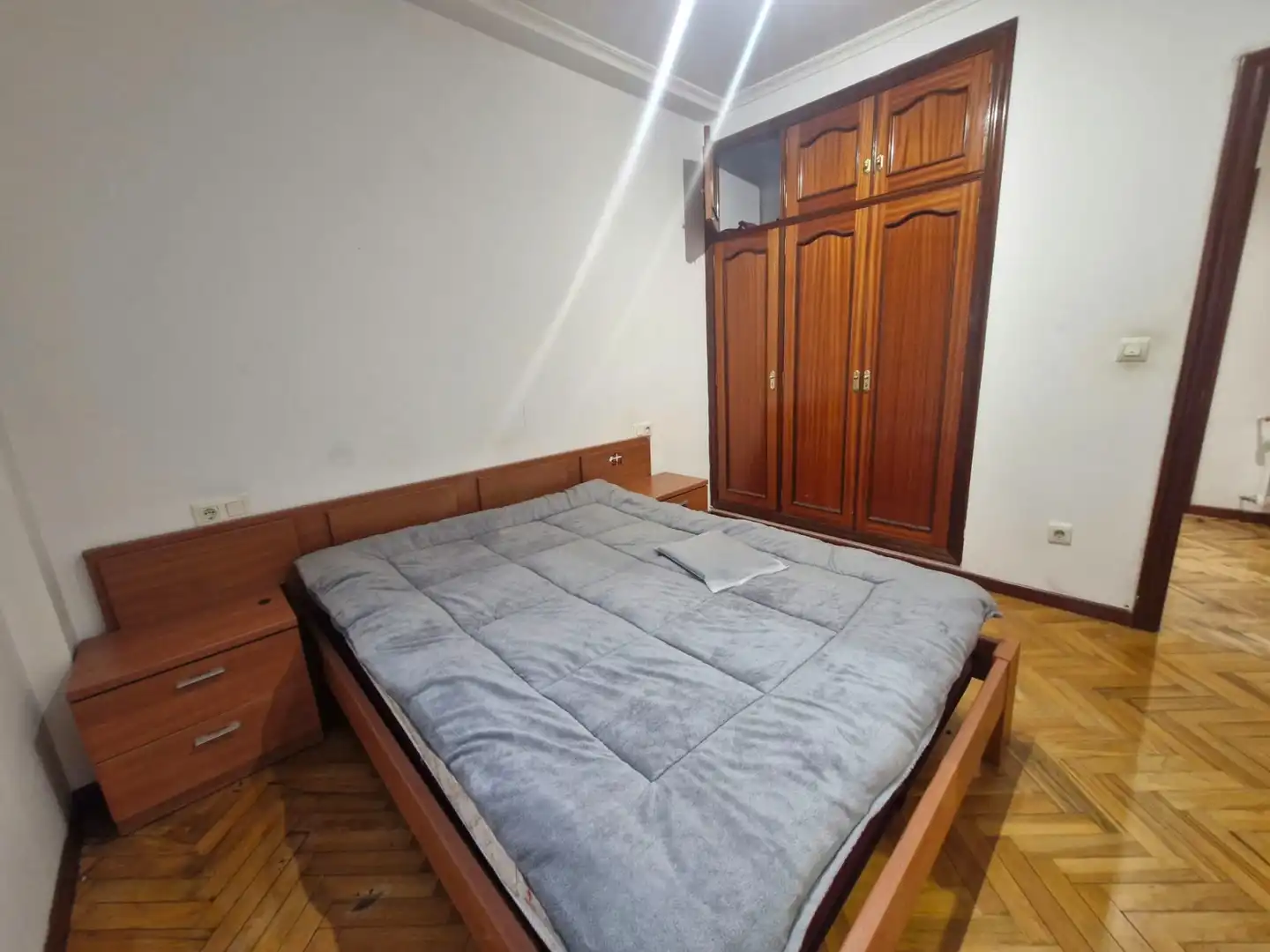 Dormitori de Apartament en venda en Barbadás amb Calefacció, Parquet i Moblat