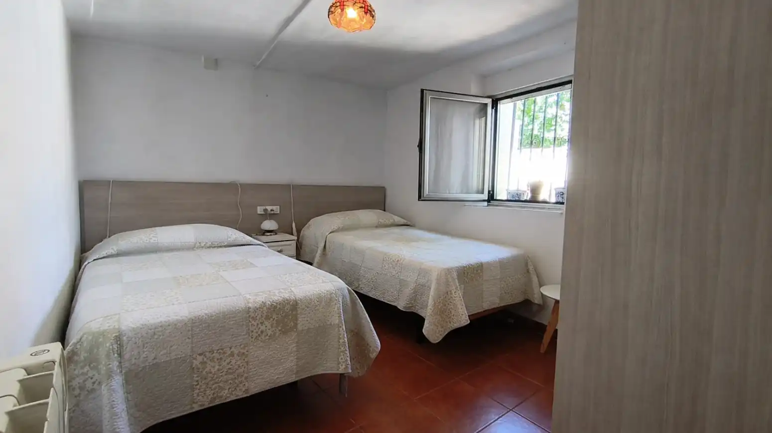 Dormitori de Casa adosada en venda en Grajal de Campos amb Calefacció i Moblat