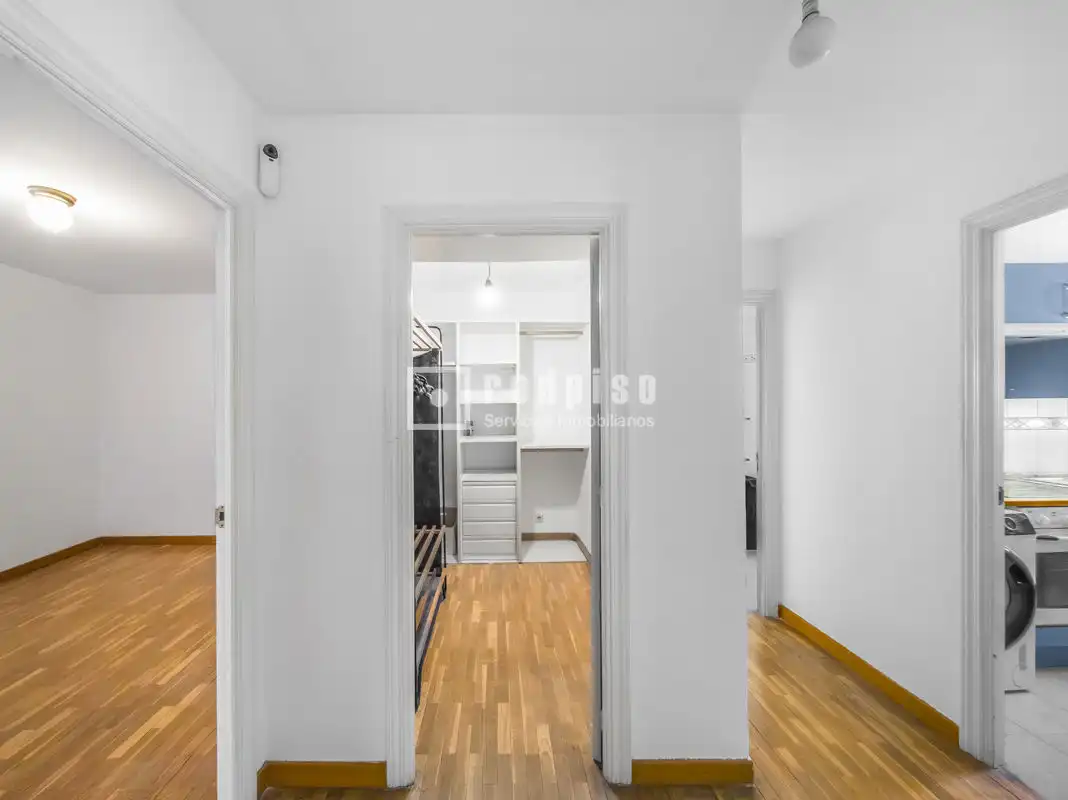 Piso en venta en Madrid con Aire acondicionado, Calefacción y Parquet