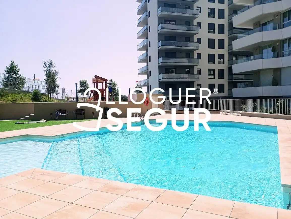 Swimming pool of Flat for rent in Viladecans  with Air Conditioner, Terrace and Swimming Pool