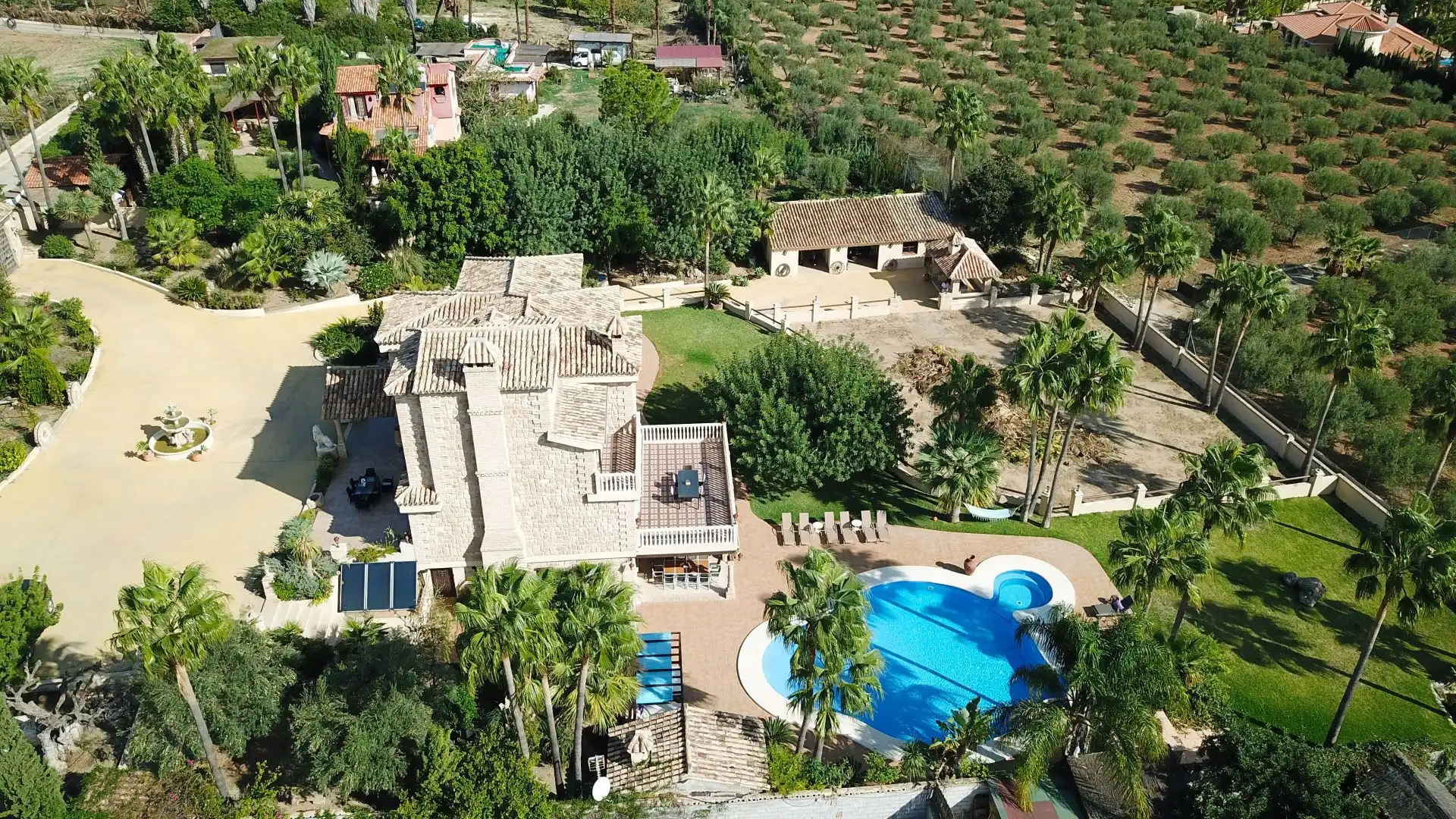 Garten von Country house zum Verkauf in Alhaurín de la Torre mit Klimaanlage, Heizung und Schwimmbad