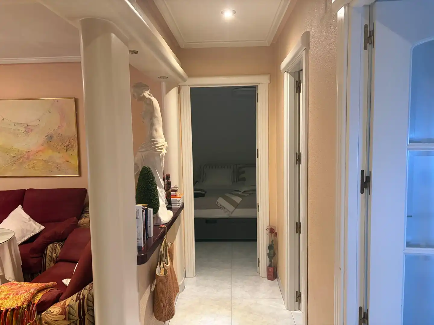 Piso en venta en Villena con Horno, Balcón y Internet
