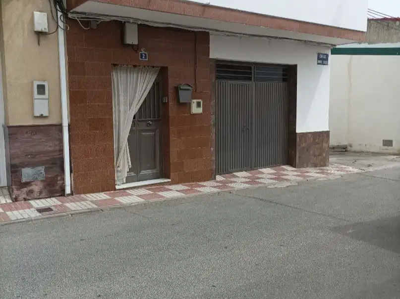Adossat en venda a Barrio Belen 2