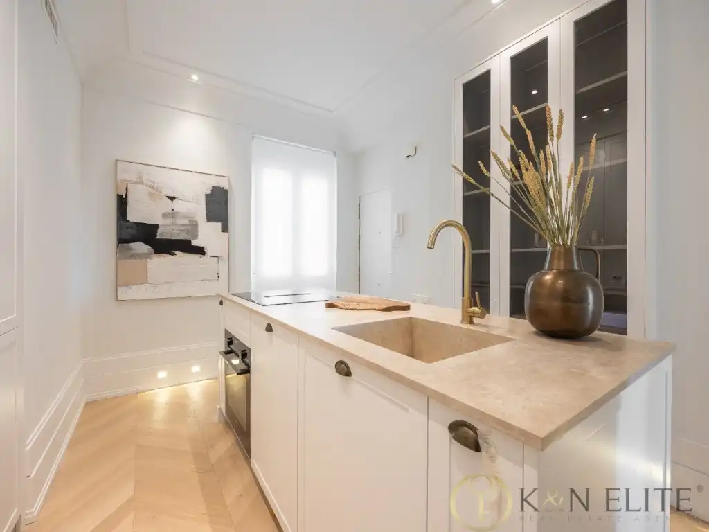 Flat with lift for sale in Calle Juan Bravo, imagen 11