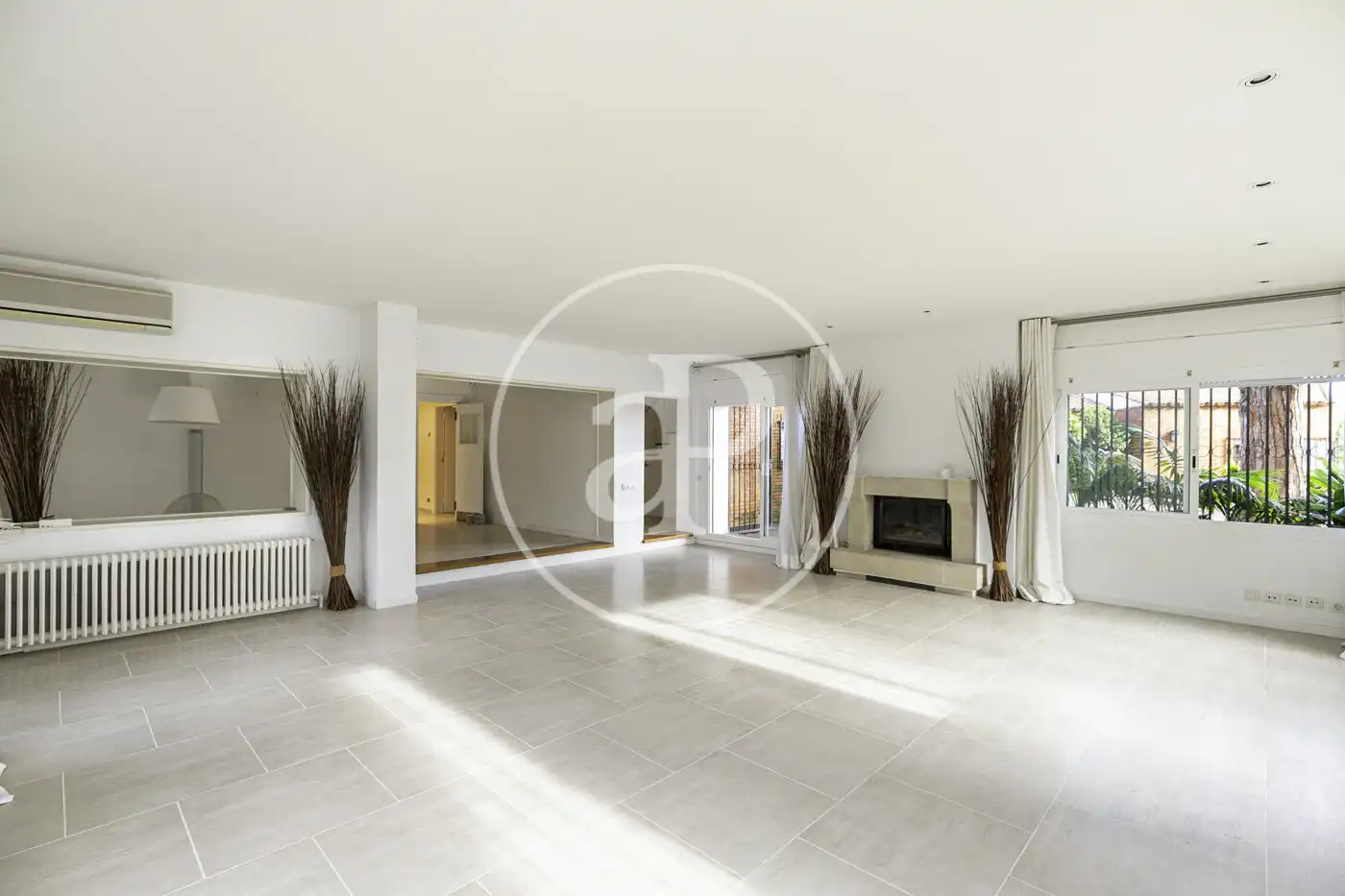 Sala d'estar de Casa o xalet en venda en Sant Andreu de Llavaneres amb Aire condicionat, Calefacció i Jardí privat