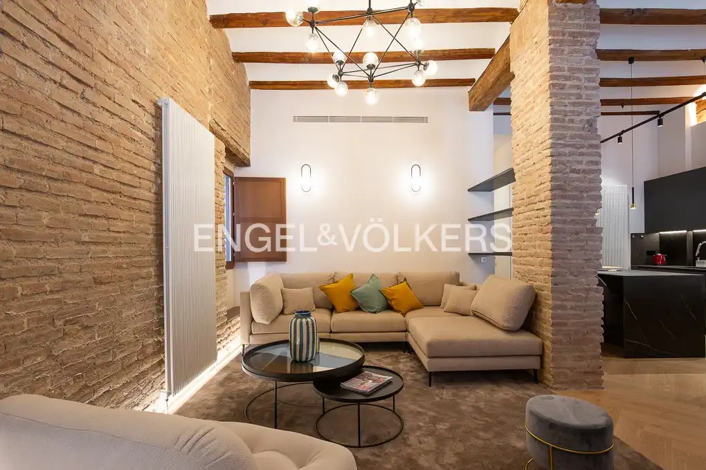 Sala d'estar de Pis de lloguer en Valencia amb Aire condicionat, Calefacció i Parquet